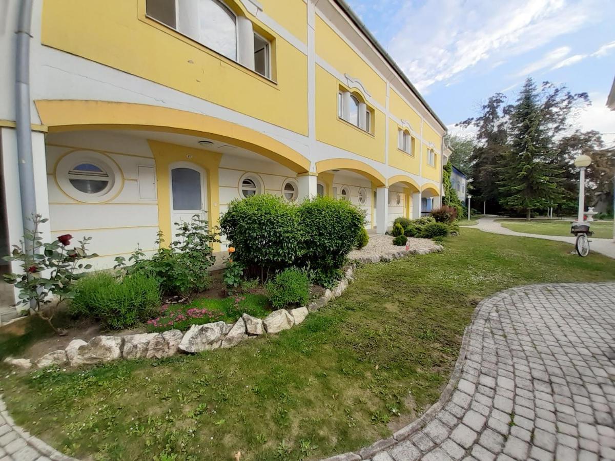 Thermal Garden Mosonmagyaróvár Exterior foto