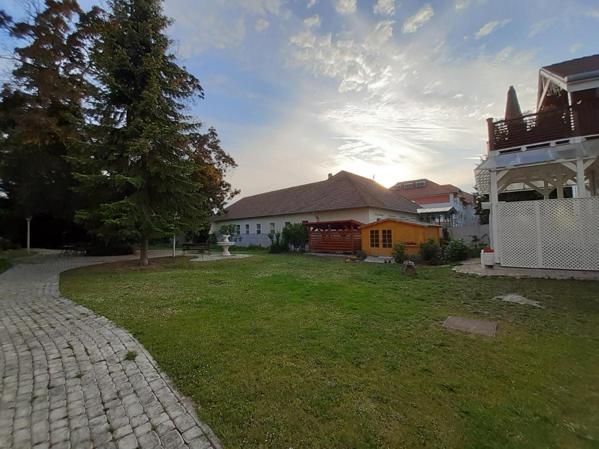 Thermal Garden Mosonmagyaróvár Exterior foto